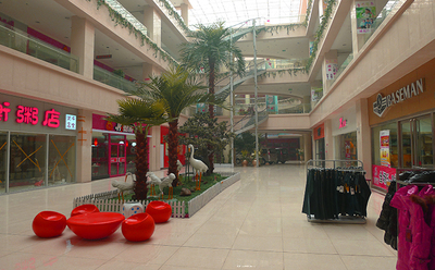 嘉州廣場仿真棕櫚樹